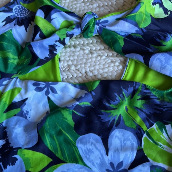 2 for $30 Aerie knot one piece swim - Picture 3 of 6